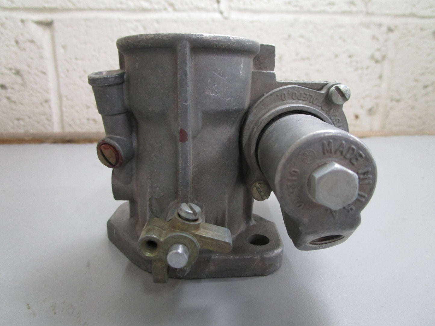 *NEW OEM* 0820 Mercury Quicksilver Middle Carburetor 1348-3547