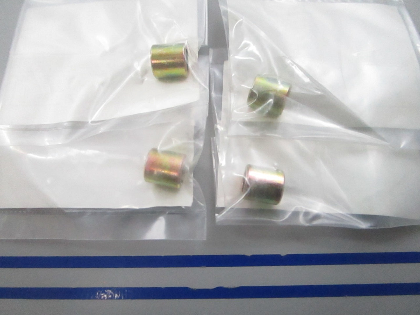 NEW OEM (LOT OF 4) 353-76079-0 353760790 Tohatsu Collar 0810
