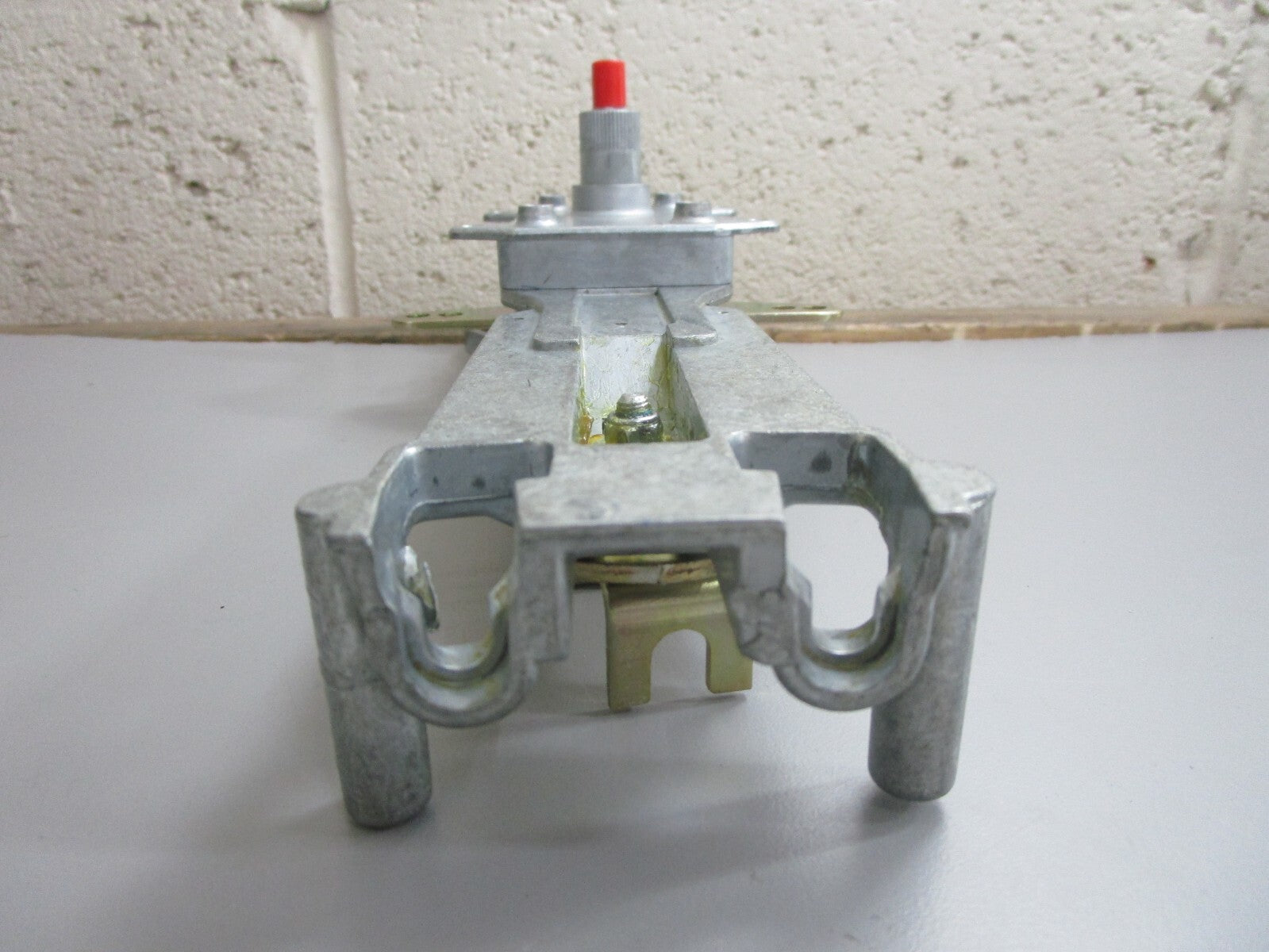 *NEW OEM* 0820 Volvo Penta Sailboat Control Mechanism 851601