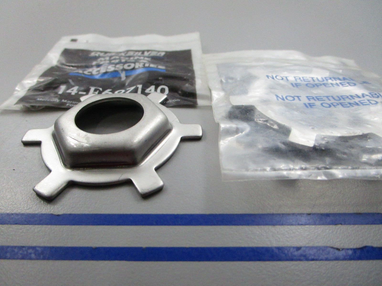NEW OEM (LOT OF 2) 14-F697140 Mercury Quicksilver Tab Washer 0810