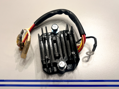 *NEW OEM* 0720 Suzuki 1991 1992 1993 Regulator Rectifier 32800-94610