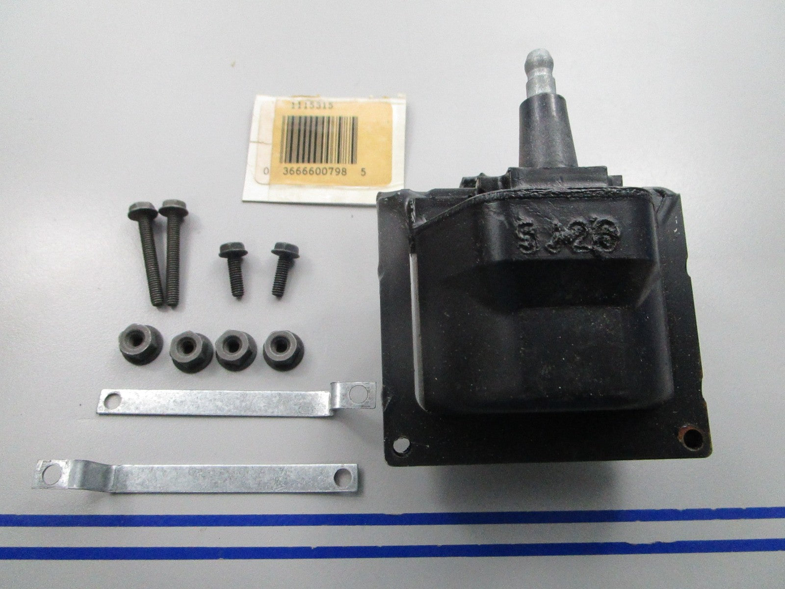 NEW OEM 1115315 Delco Remy Ignition Coil 0810