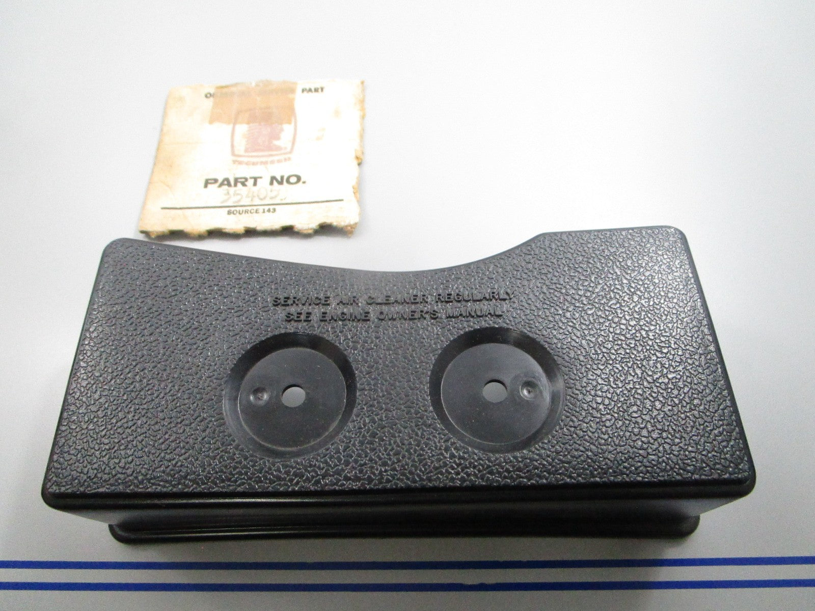 *NEW OEM* 0810 Tecumseh Air Cleaner 35405