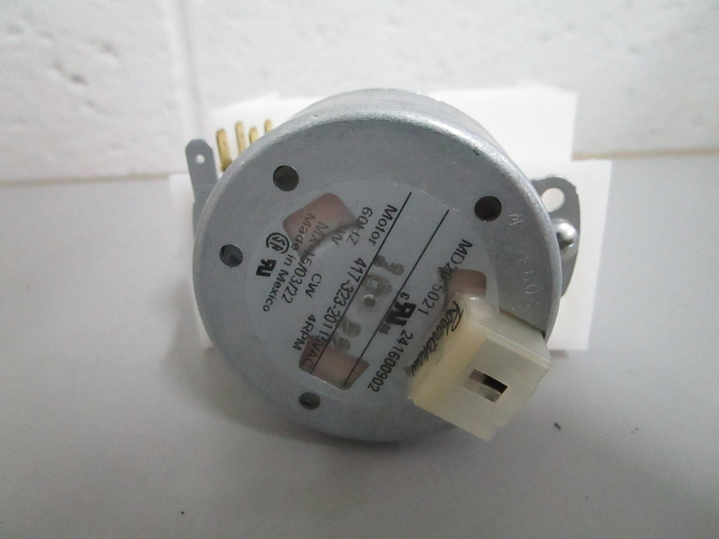 *NEW OEM* 0820 Electrolux Damper 241600902