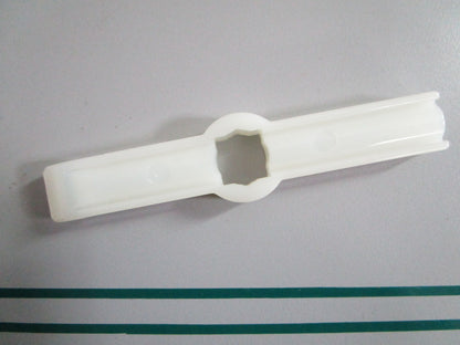 NEW OEM 308034 0308034 OMC Johnson Evinrude Casing Guide 0820