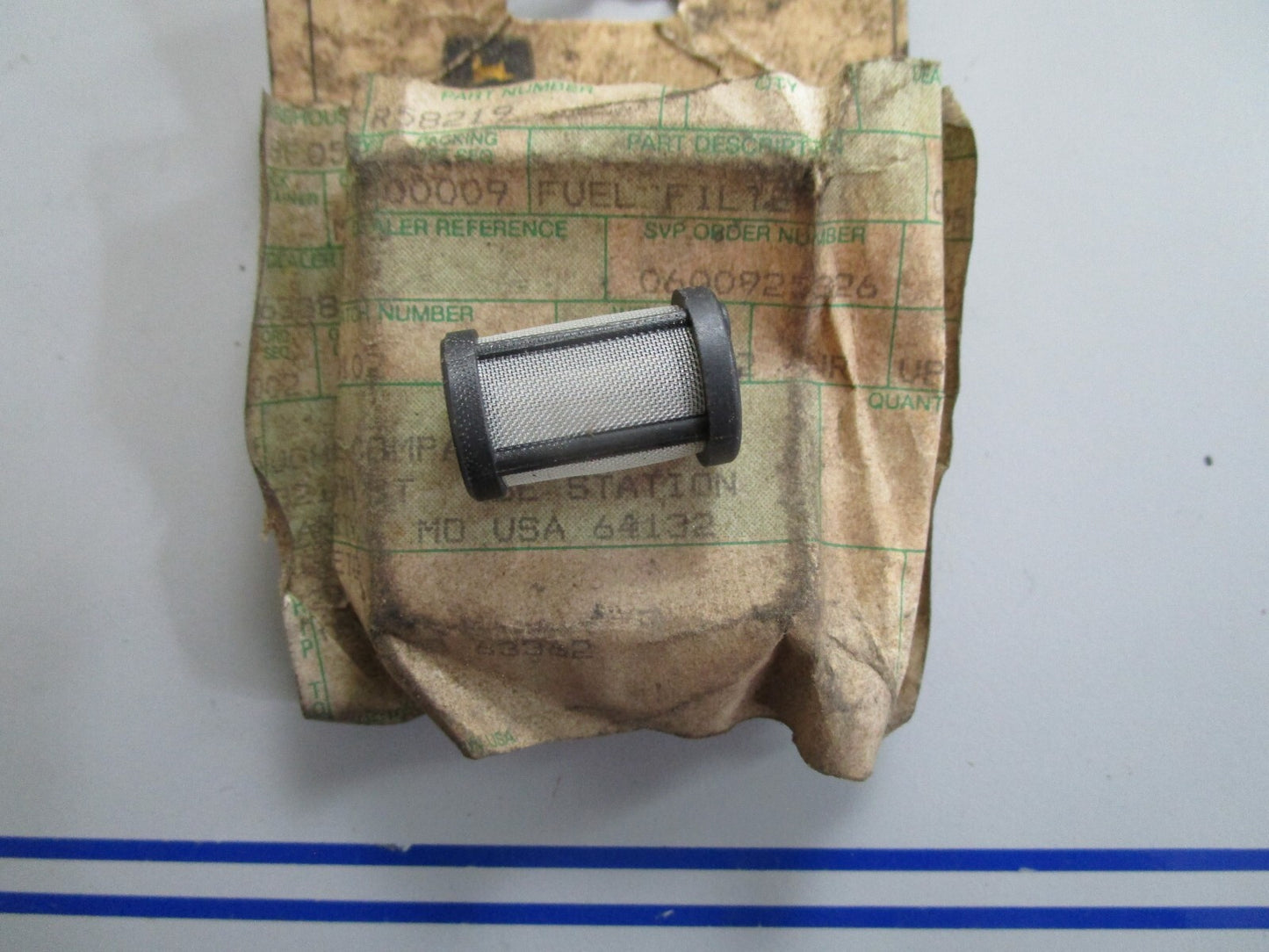 *NEW OEM* 0820 John Deere Fuel Filter R58219
