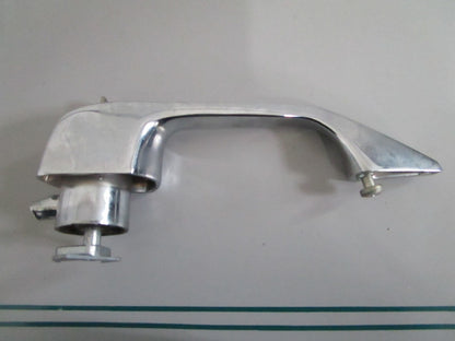 NEW OEM 1087660701 Mercedes-Benz Chrome Left Door Handle 0820