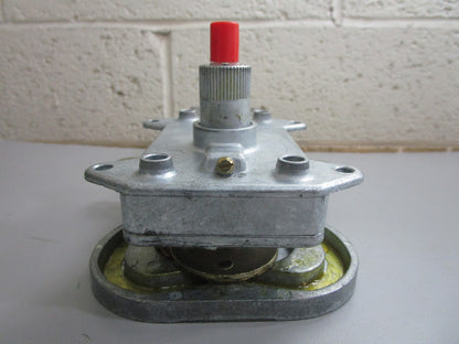 *NEW OEM* 0820 Volvo Penta Sailboat Control Mechanism 851601