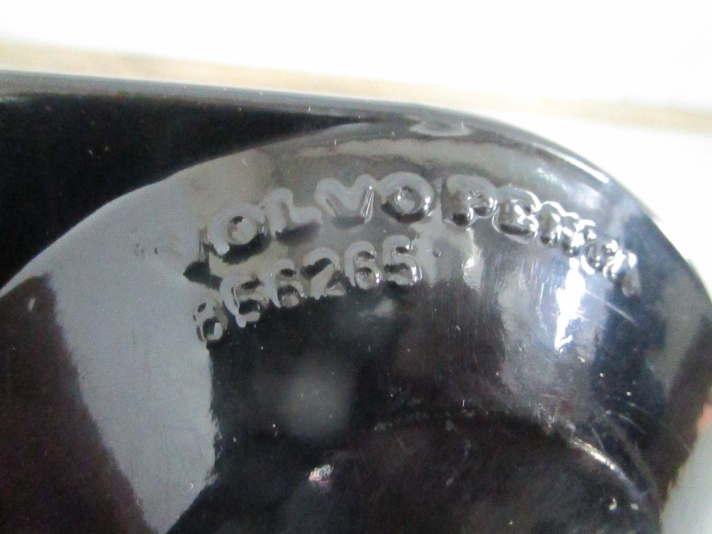 *NEW OEM* 0820 Volvo Penta Oil Filter Adapter 856265