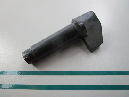 NEW OEM 325625 0325625 OMC Johnson Evinrude Adjustment Knob 0810