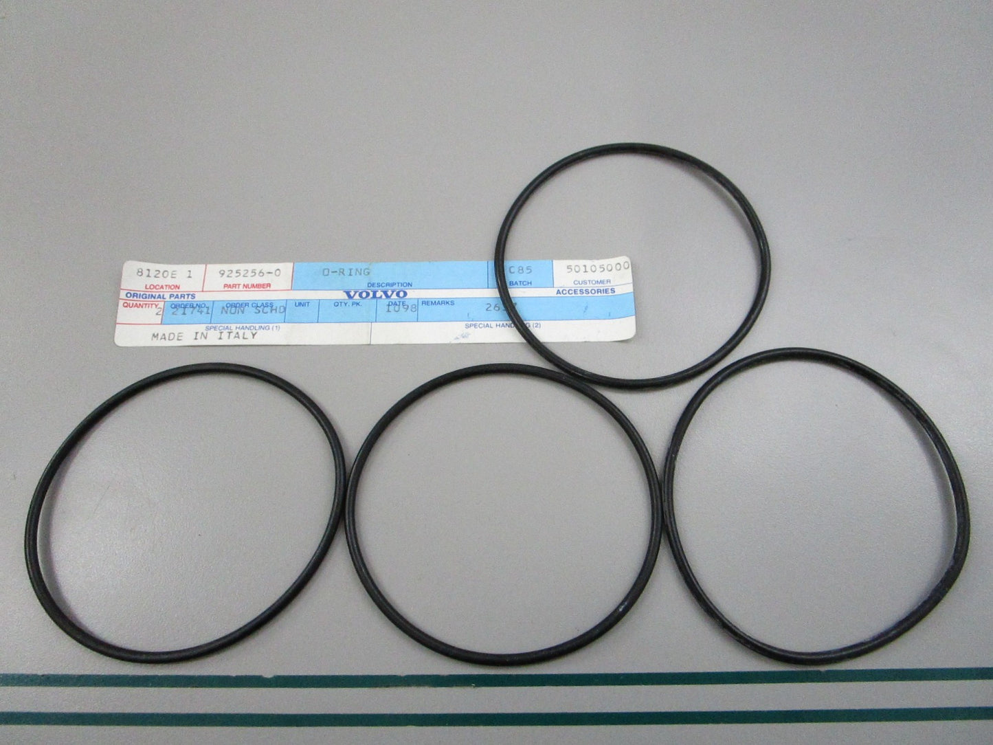 NEW OEM (LOT OF 4) 925256 Volvo Penta O-Ring 0810