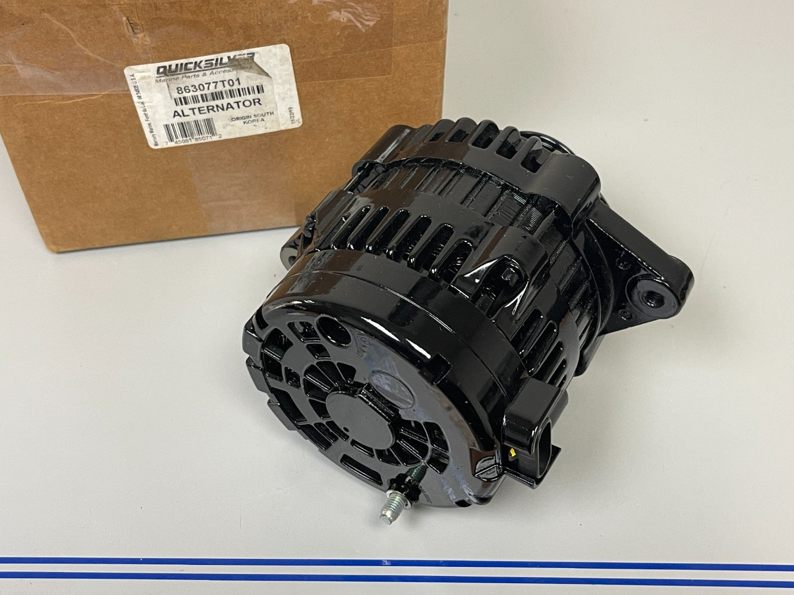 NEW OEM 863077T01 Mercury Mercruiser 12V 95A SAE J1171 Alternator 0720