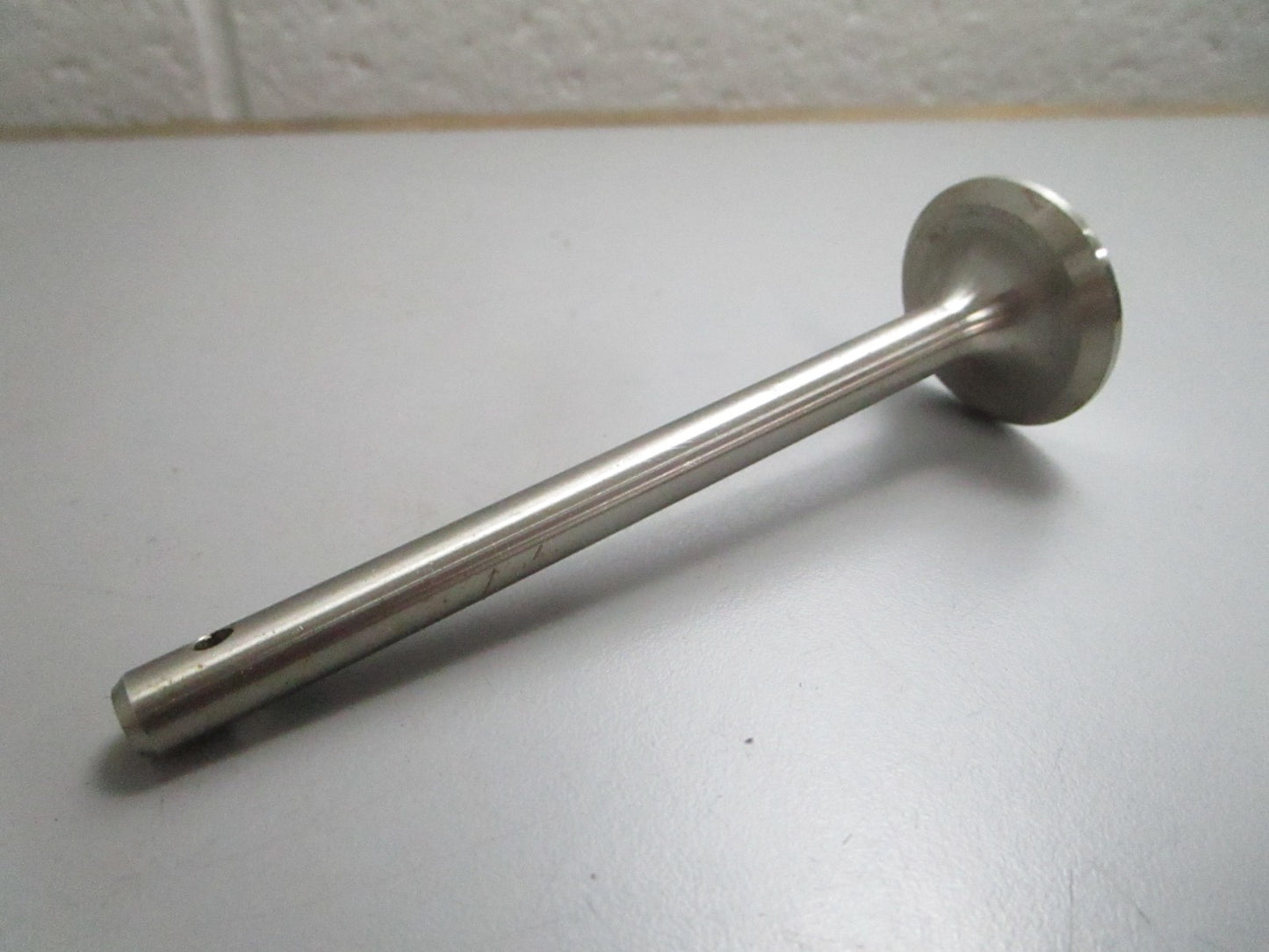 *NEW OEM* 0820 Tecumseh Exhaust Valve 31942