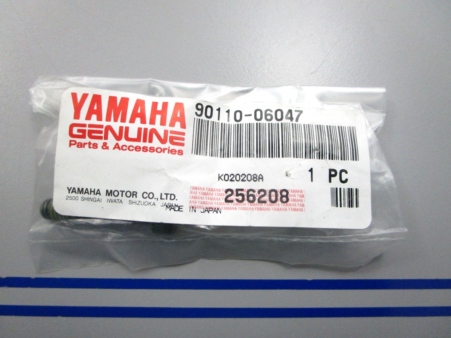 NEW OEM 90110-06047-00 Yamaha Bolt 0810