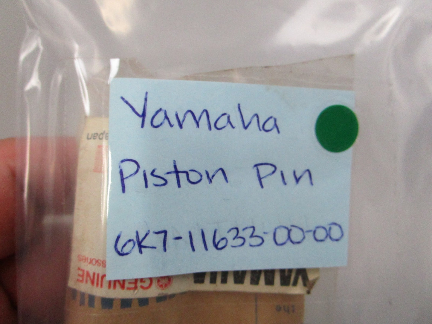 NEW OEM 6K7-11633-00-00 Yamaha Piston Pin 0810
