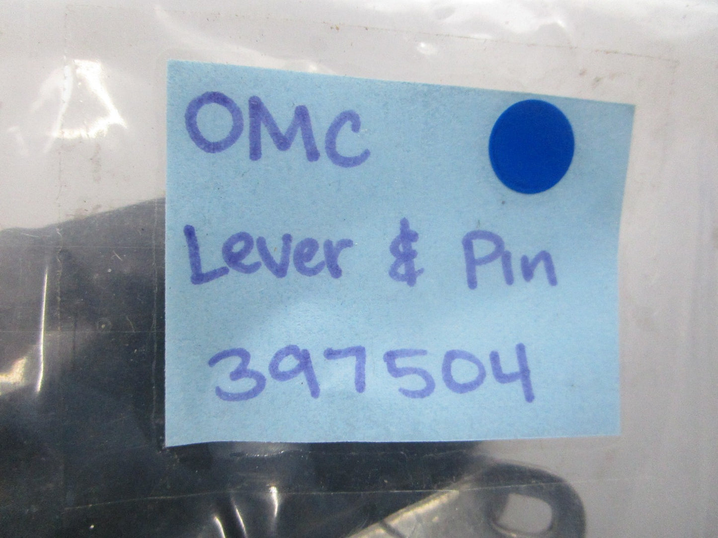 NEW OEM 397504 0397504 OMC Johnson Evinrude Lever & Pin 0810