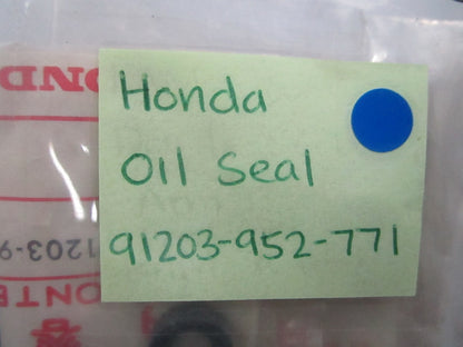 *NEW OEM* 0810 Honda Oil Seal 91203-952-771