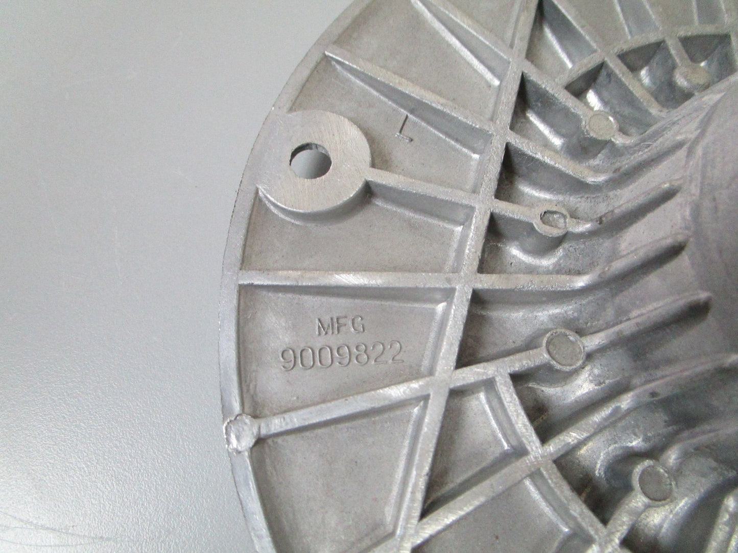 NEW 9009822 Marine Pedestal Base 0720