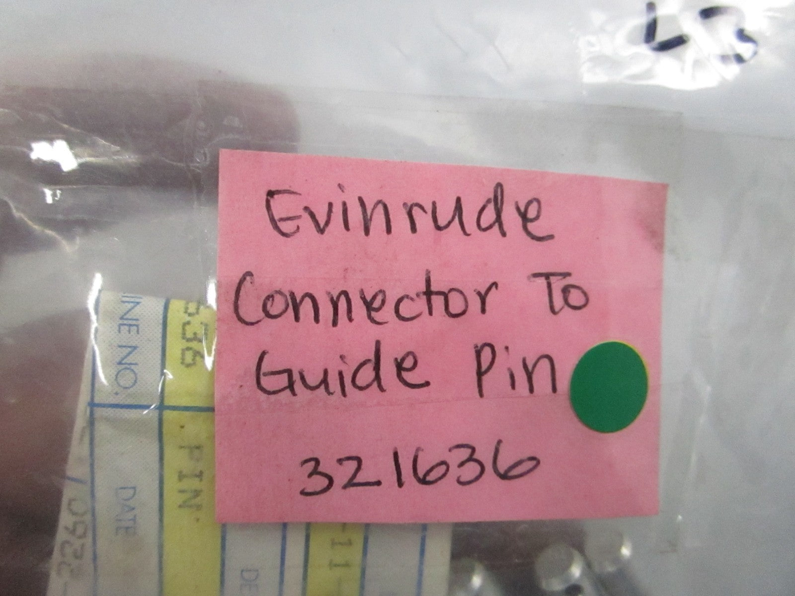 NEW OEM (LOT OF 3) 321636 0321636 OMC Johnson Evinrude Connector to Pin 0810