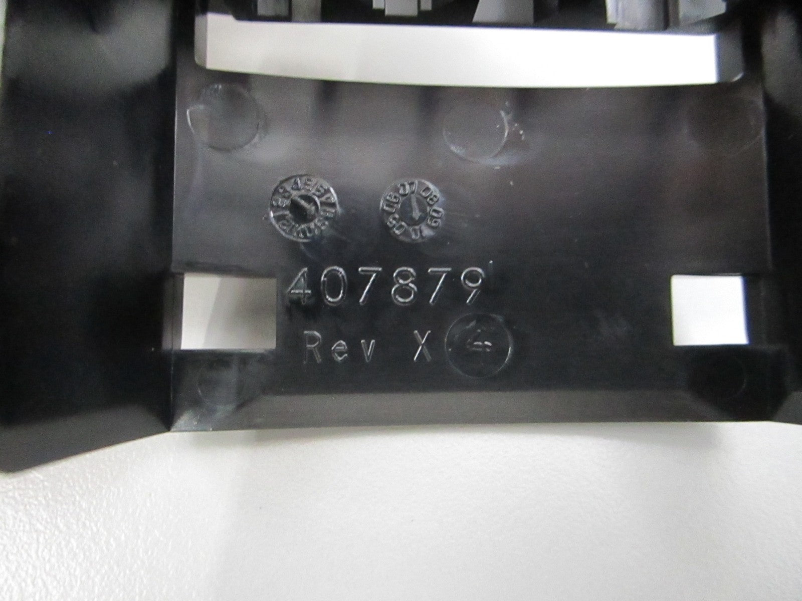 NEW IDMK 700 740084-1 Humminbird In-Dash Mounting Kit 0810