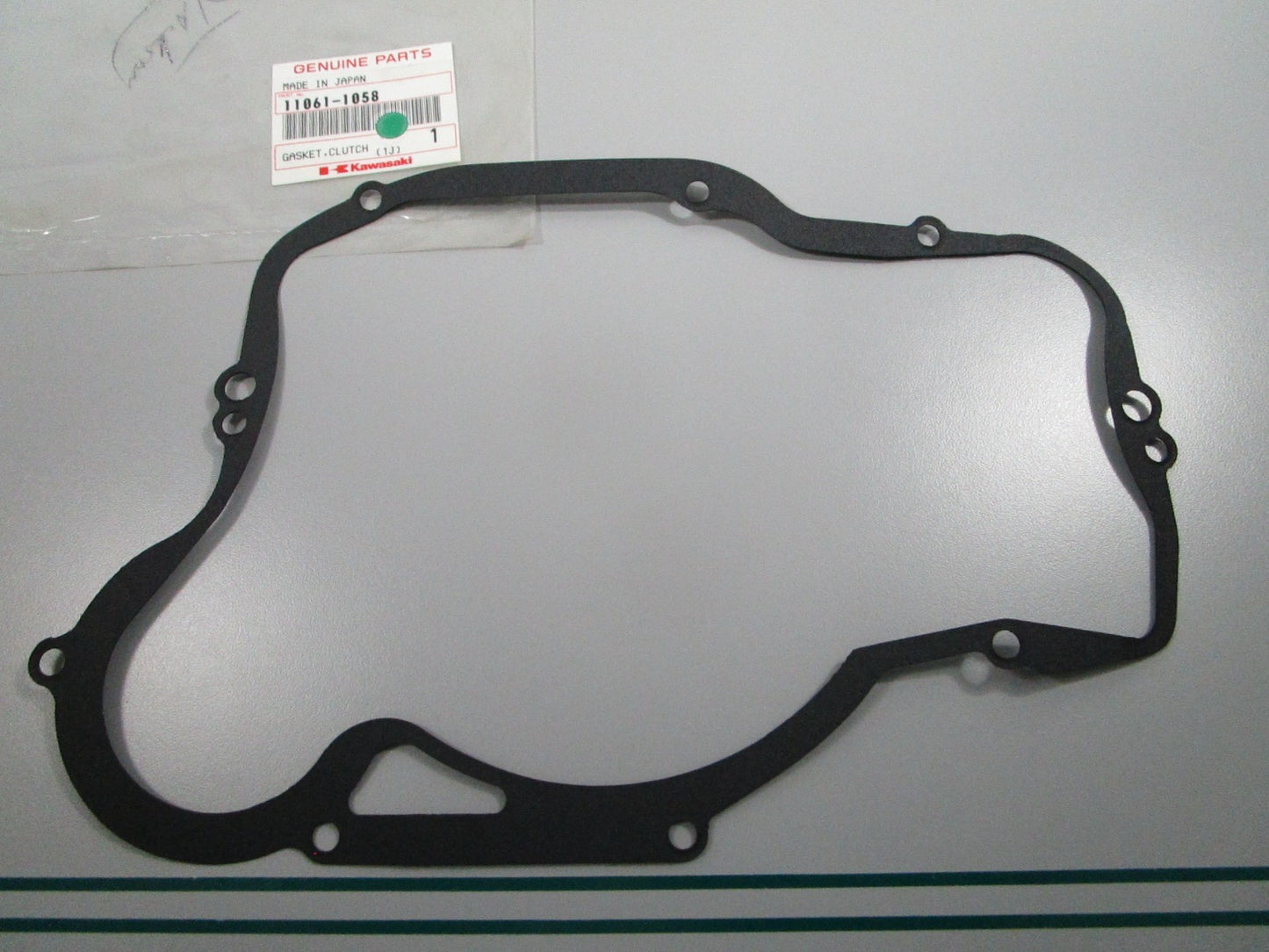 NEW OEM 11061-1058 Kawasaki Clutch Gasket 0810