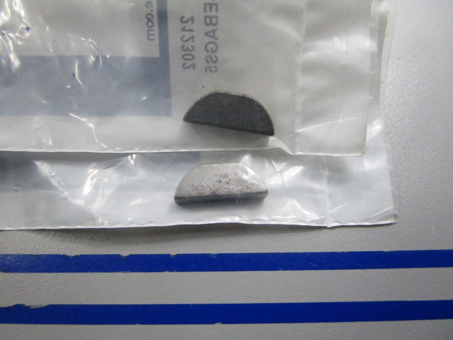 NEW (LOT OF 2) 18-3301 Replaces: Yamaha 90280-04M04-00 Sierra Woodruff Key 0810