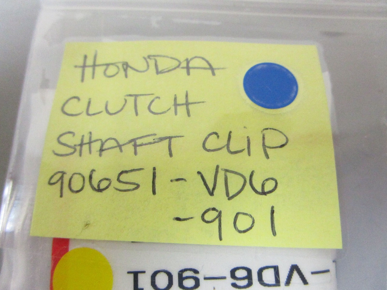 *NEW OEM* (LOT OF 2) 0770 Honda Clutch Shaft Clip 90651-VD6-901