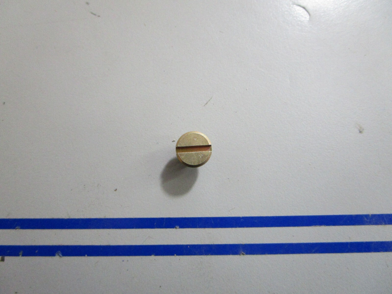 *NEW OEM* 0810 OMC Johnson Evinrude Screw Plug 317501 0317501