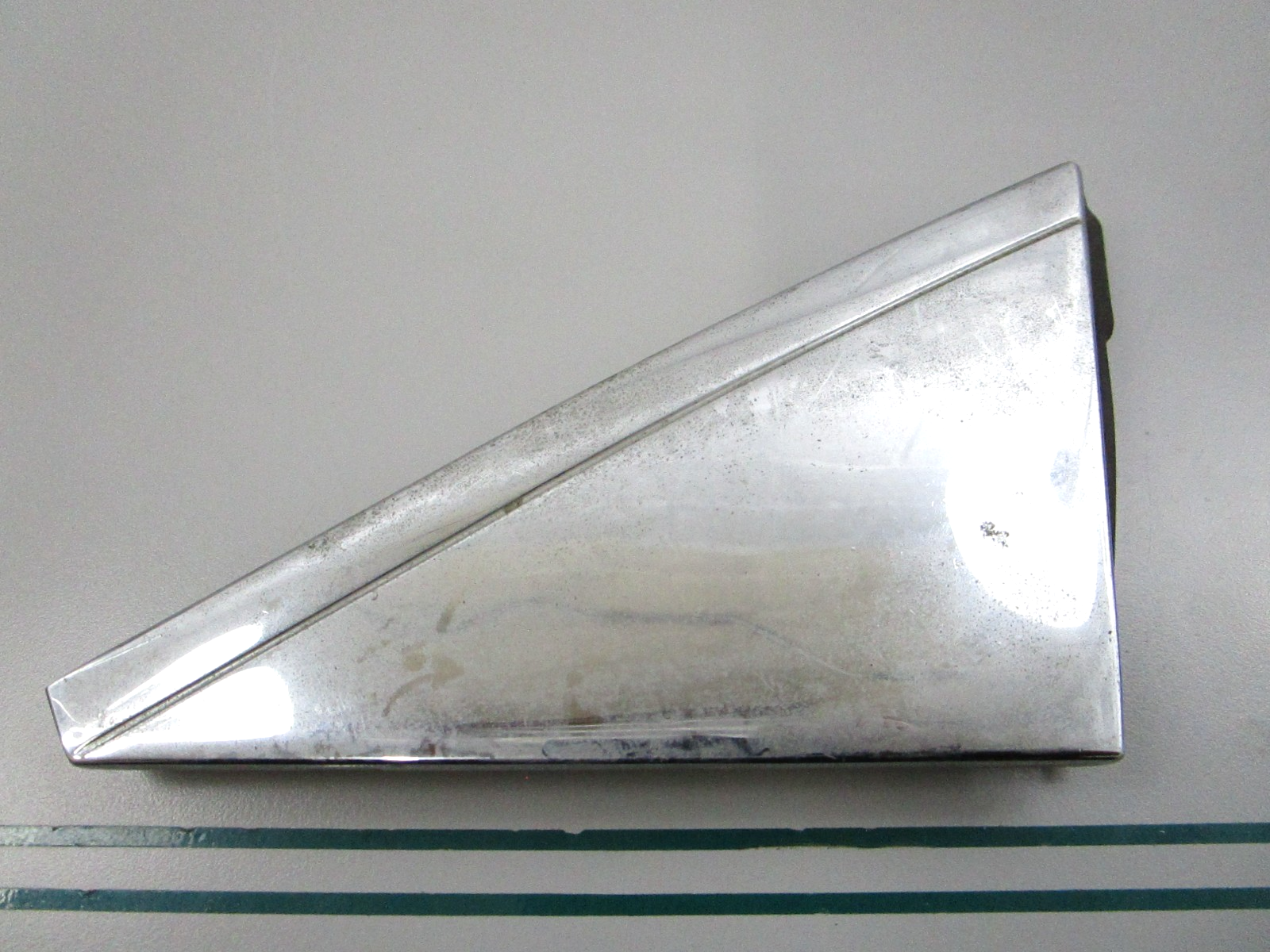 NEW OEM 1237250211 Mercedes-Benz Cover Plate w/ Seal 0810