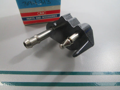 NEW OEM 394313 0394313 OMC Johnson Evinrude Fuel Connector 0810
