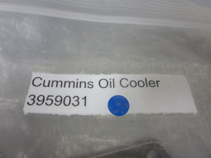 *NEW OEM* 0720 Cummins Oil Cooler 3959031