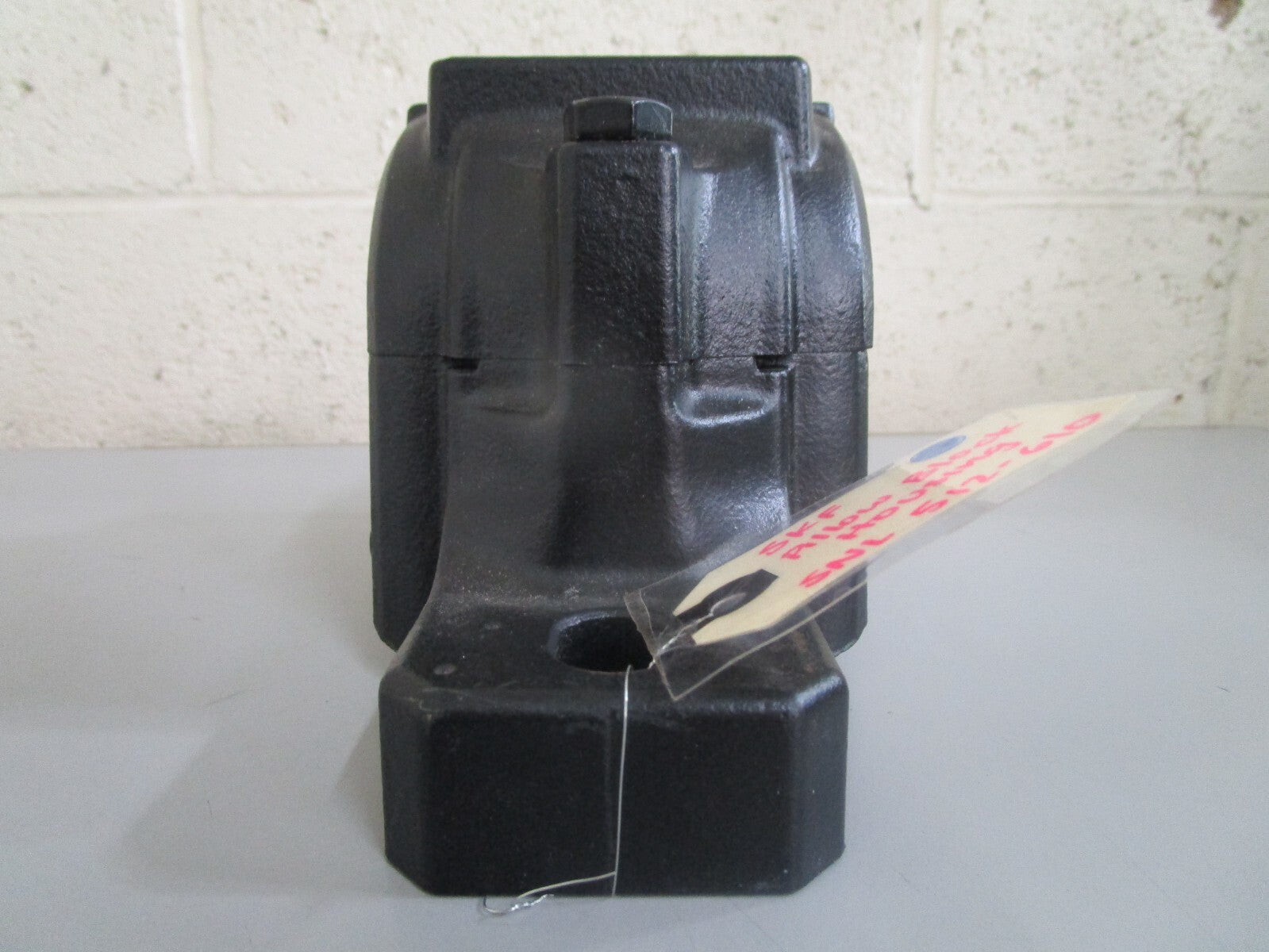 *NEW* 0820 SKF Pillow Block Housing SNL 512-610