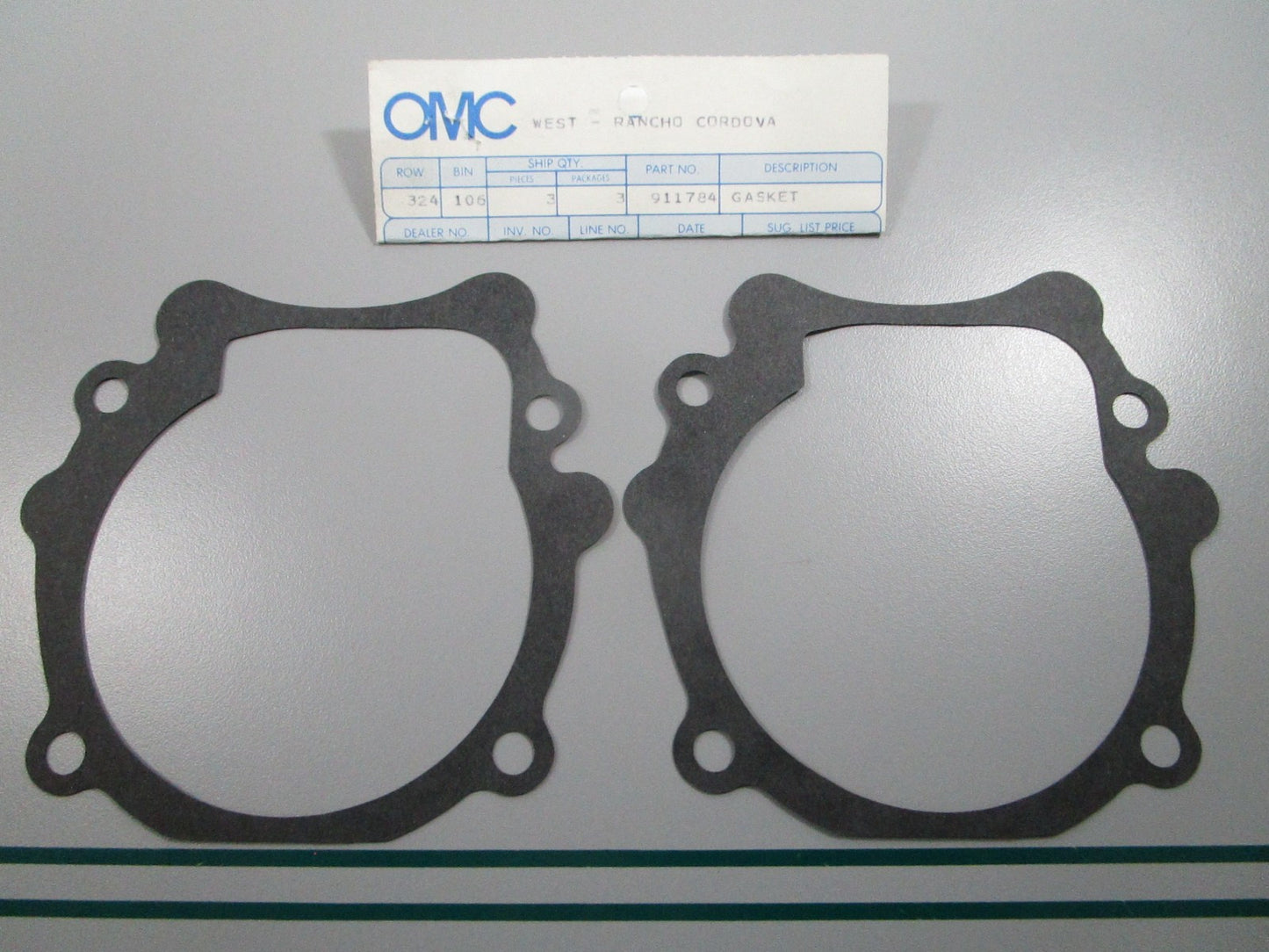 NEW OEM (LOT OF 2) 911784 0911784 OMC Johnson Evinrude Gasket 0810