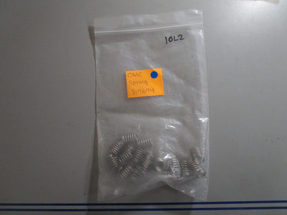 *NEW OEM* (LOT OF 2) 0810 OMC Johnson Evinrude Spring 319694 0319694