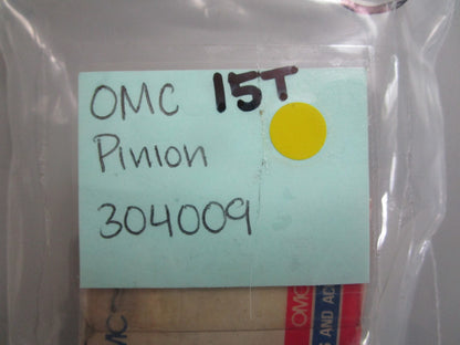 *NEW OEM* 0820 OMC Johnson Evinrude 15T Pinion 304009 0304009