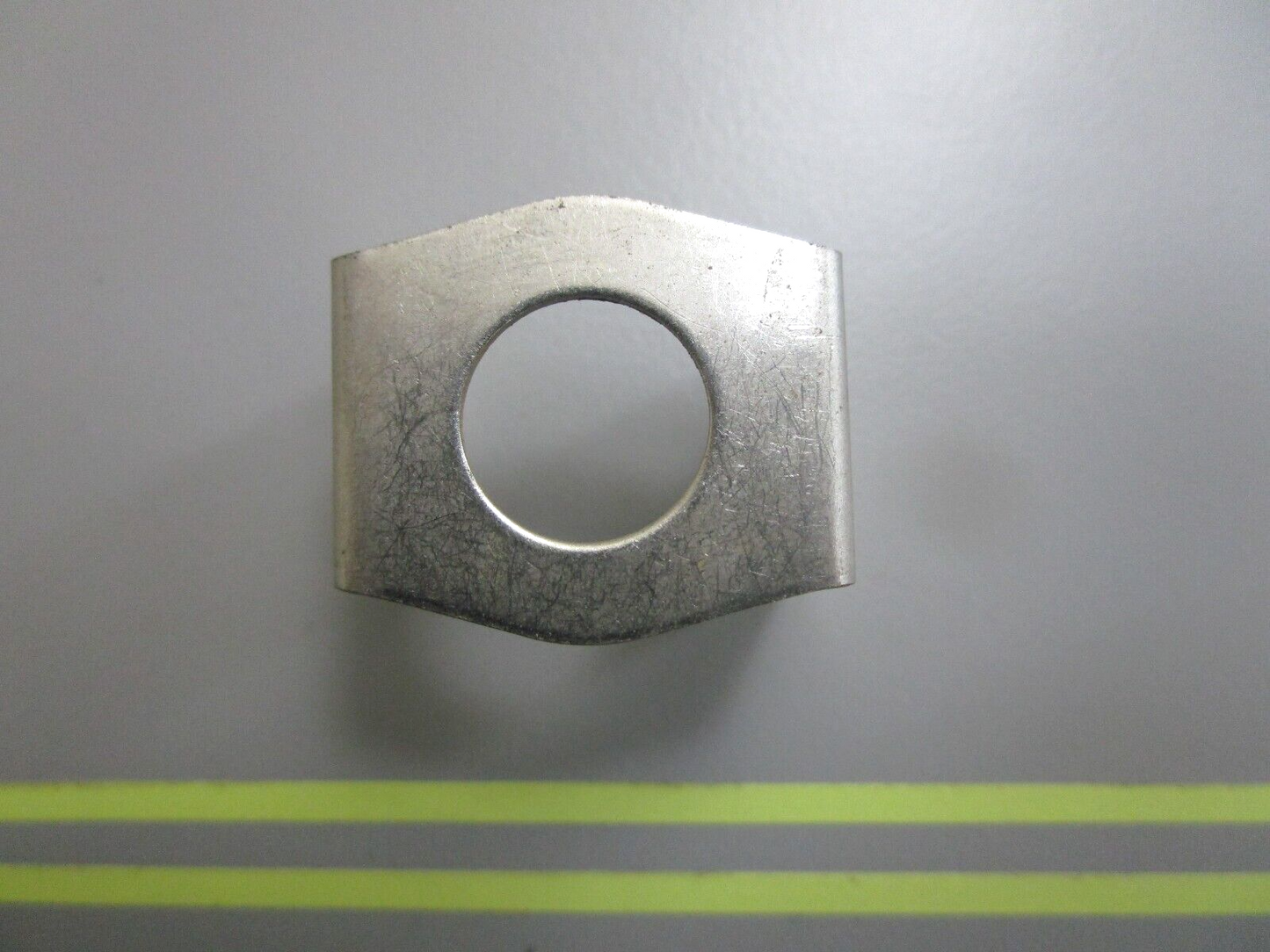 *NEW OEM* 0810 Volvo Penta Lock Washer 853160