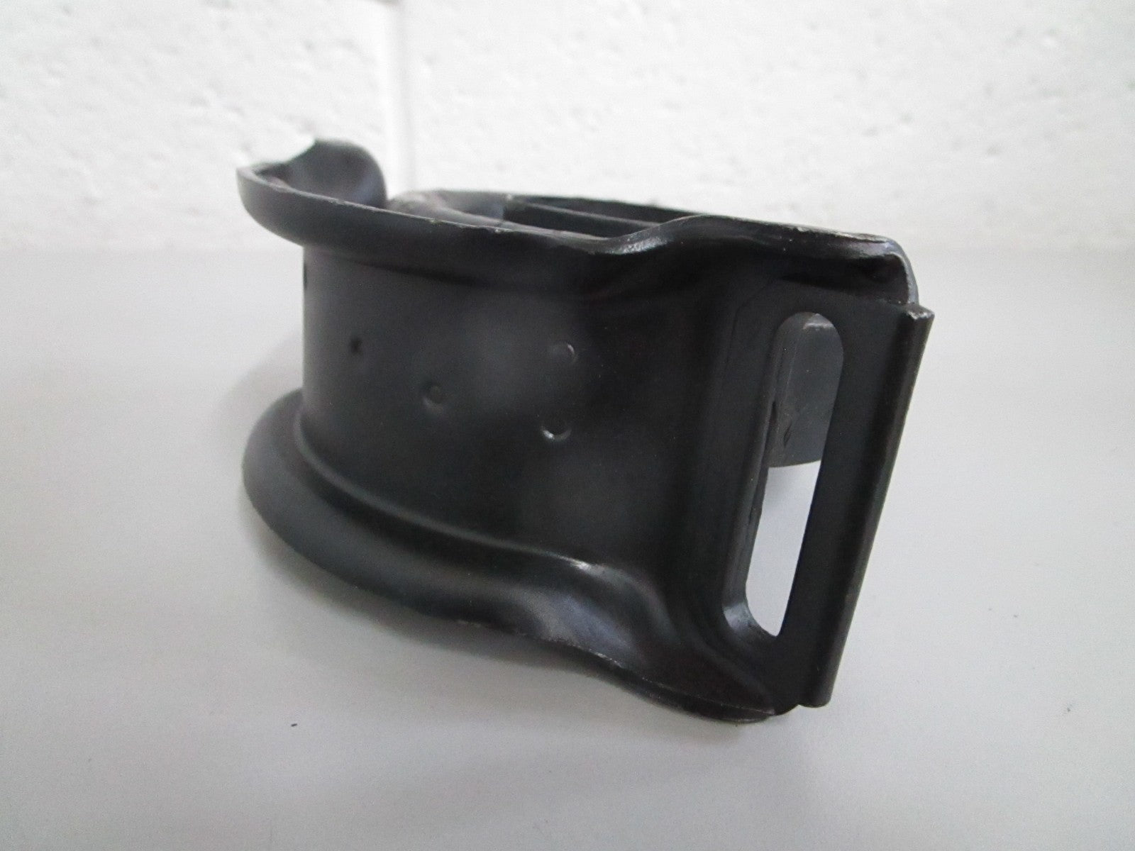 NEW OEM 1802620105 Mercedes-Benz Support Mount 0820