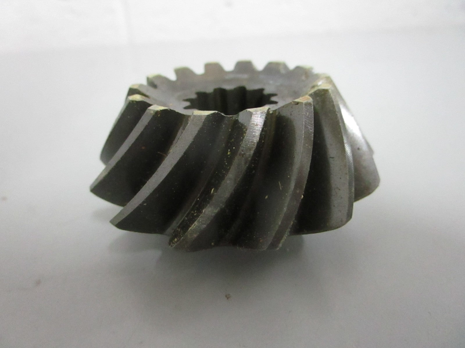 *NEW OEM* 0820 Mercury Quicksilver Pinion Gear 43-78081T1
