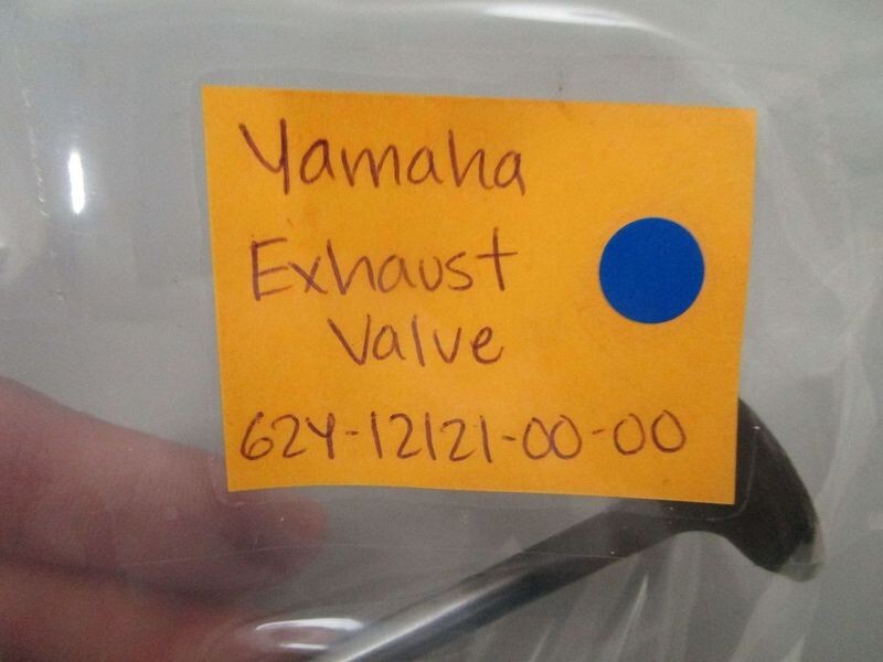 *NEW OEM* 0770 Yamaha Exhaust Valve 62Y-12121-00-00