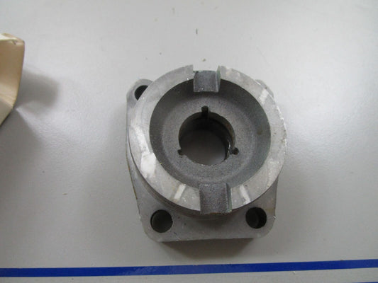 *NEW OEM* 0770 OMC Johnson Evinrude Bearing Housing Seal 387067 0387067