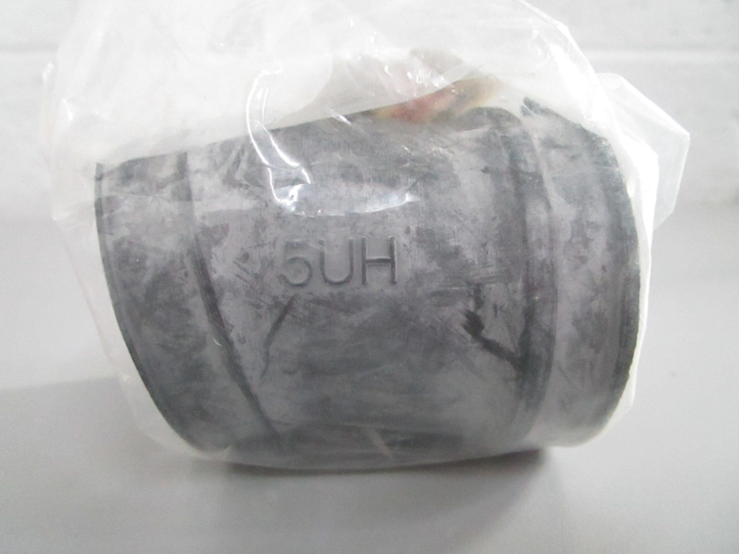 NEW OEM 5UH-E4453-00-00 Yamaha Air Filter Joint 0820