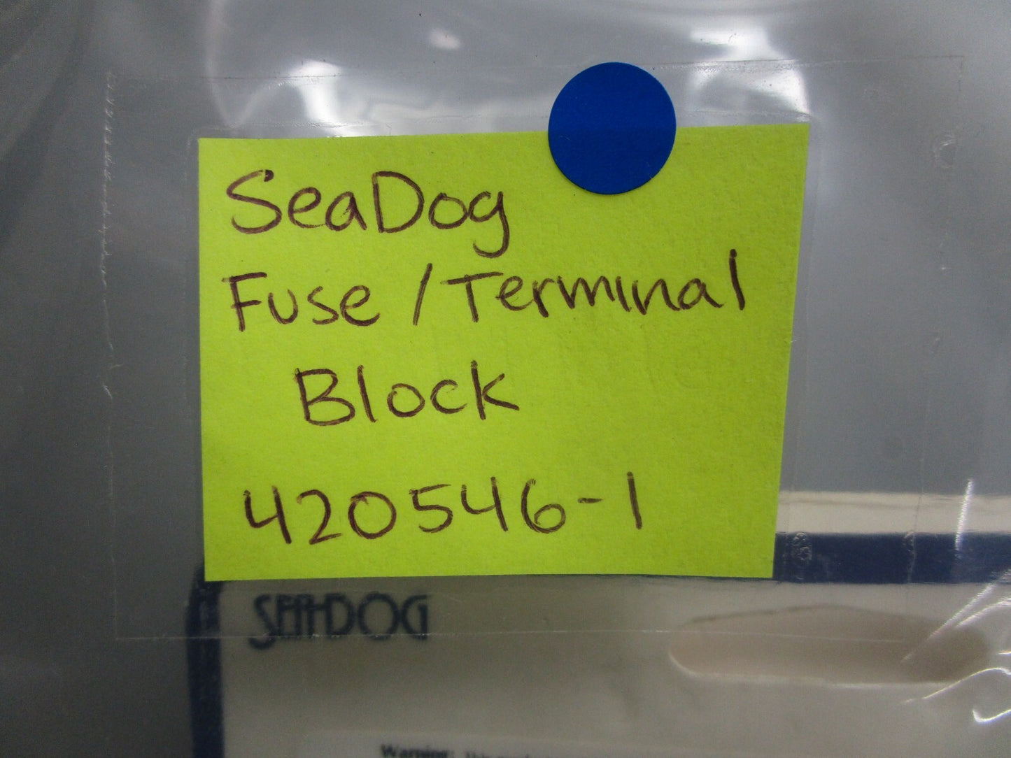 *NEW* 0820 SeaDog Fuse/Terminal Block (6 Terminals / ¼ × 1¼ Fuses) 420546-1
