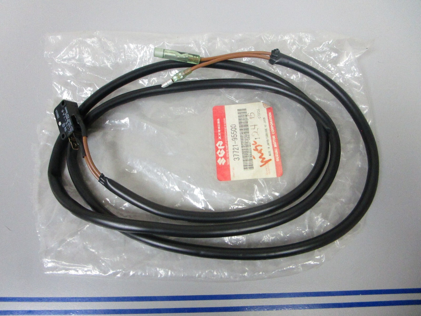 *NEW OEM* 0720 Suzuki Neutral Switch 37721-95500