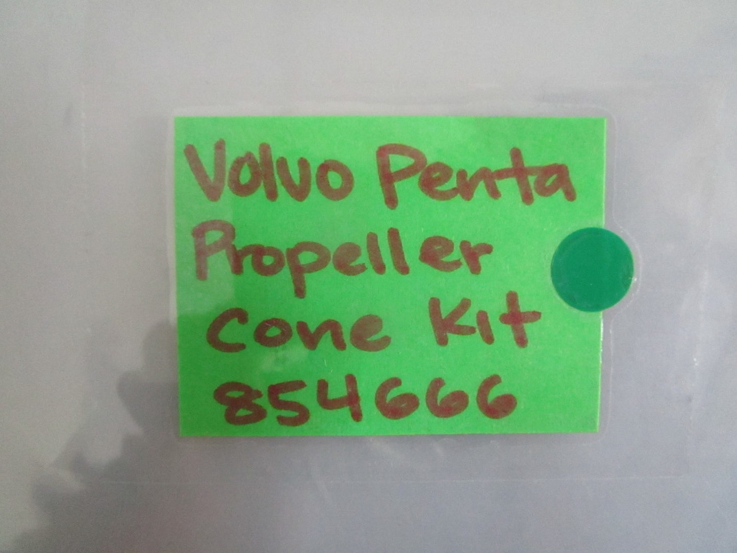 NEW OEM 854666 Volvo Penta Propeller Cone Kit 0820