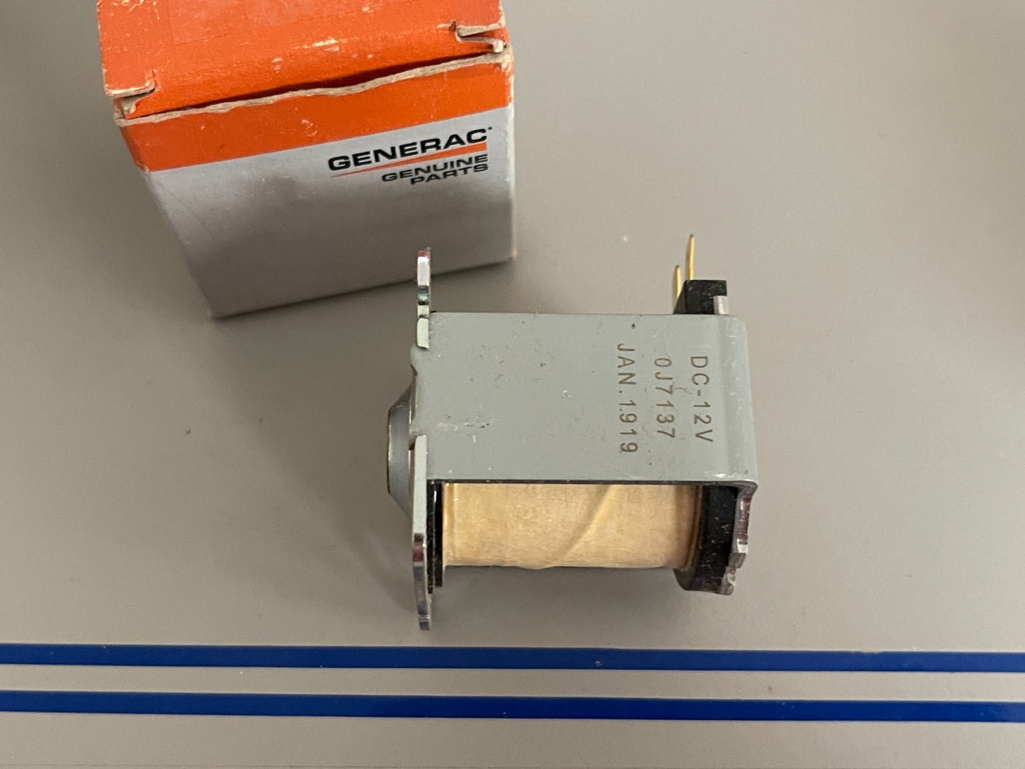 *NEW OEM* 0720 Generac Solenoid Shuftoff 0J7137