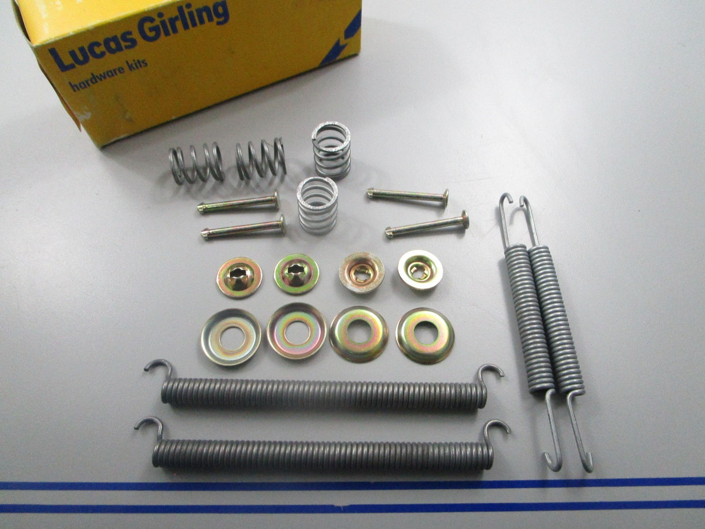 *NEW OEM* 0810 Girling Brake Hardware Kit BK6003
