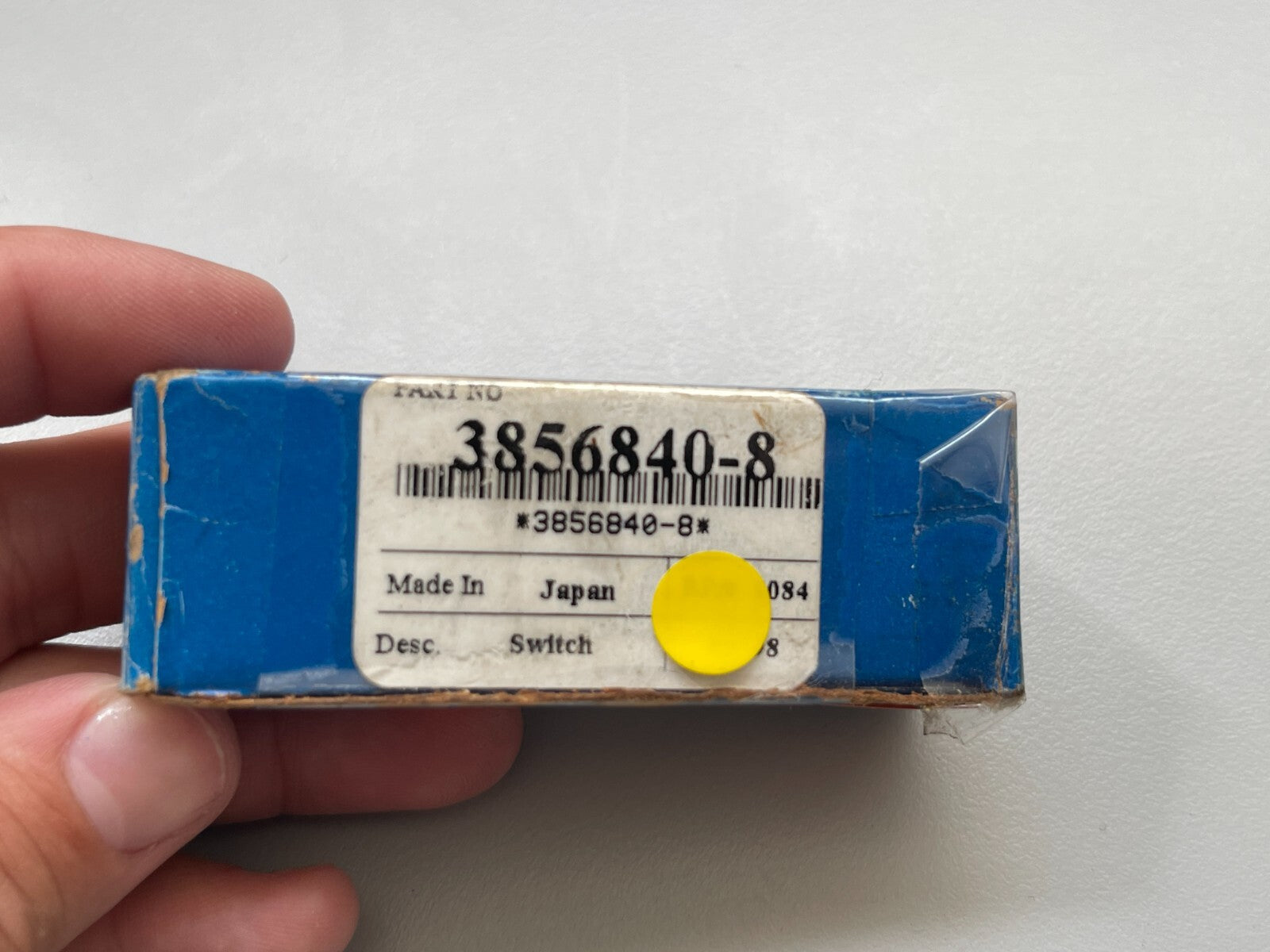 *NEW OEM* 0810 Volvo Penta Switch 3856840-8