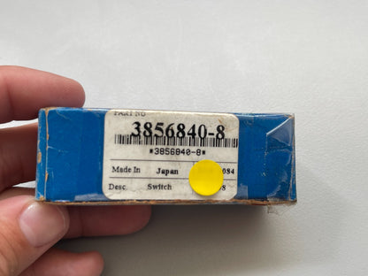 *NEW OEM* 0810 Volvo Penta Switch 3856840-8