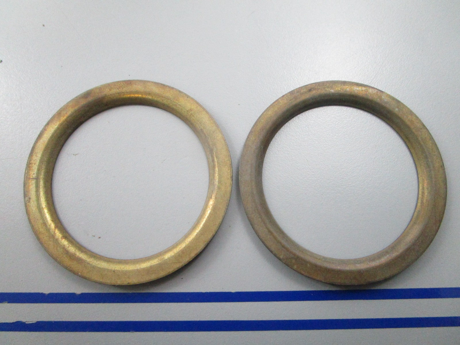 NEW OEM (LOT OF 2) 303842 0303842 OMC Johnson Evinrude Washer 0810