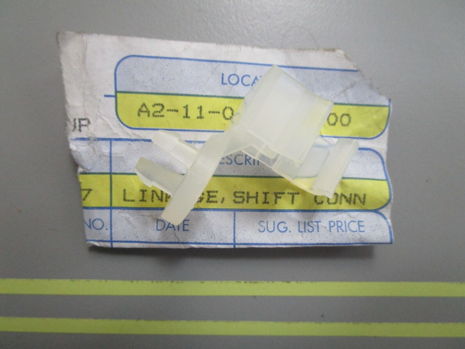 *NEW OEM* 0810 OMC Johnson Evinrude Shift Connection Linkage 5032997